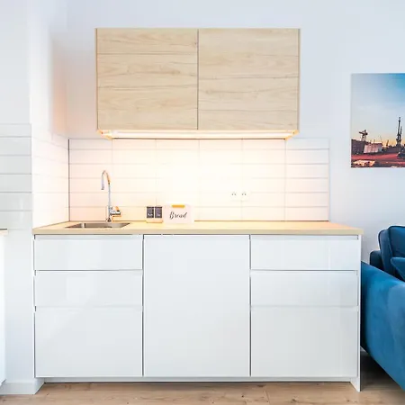 Z Dwiema Sypialniami + Parking Apartamento